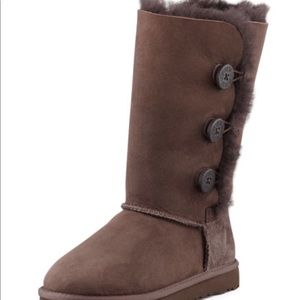 NEW UGG BOOTS